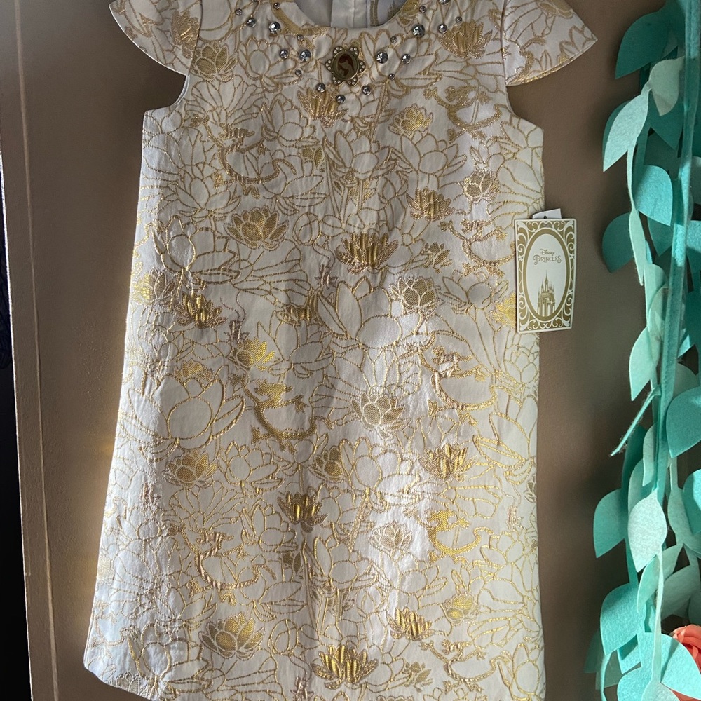 NWT Official DisneyParks girls Mulan dress in gold and off white